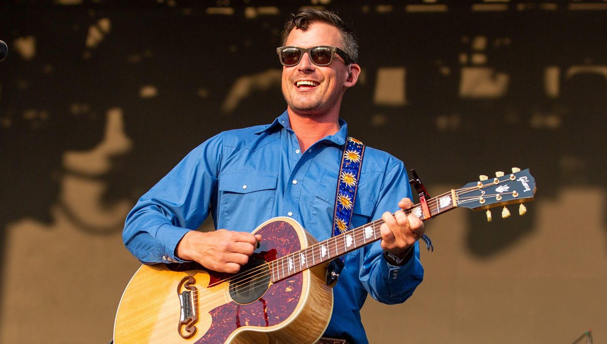 Turnpike Troubadours Officially Send “Heaven Passing Through” To Country Radio, Becomes The Second Most-Added Song This Week