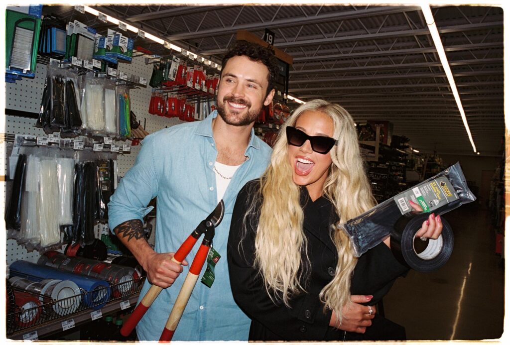 MEGAN MORONEY GETS BOLDER THAN EVER ON ALL-NEW ANTHEM “WISH I DIDN’T” – Country’s Chatter